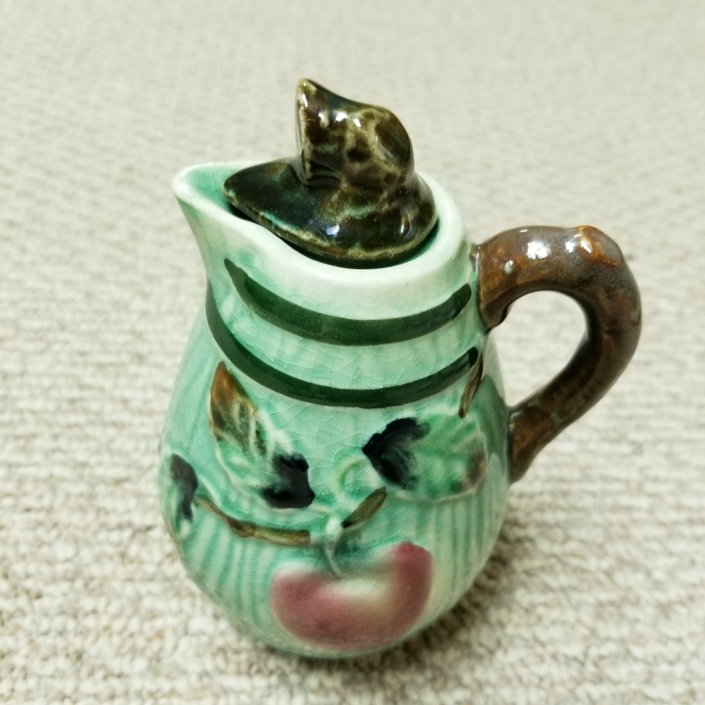 Ceramics pottery